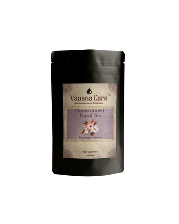 Handcrafted Floral Spice Tea – Ayurvedic Herbal Infusion for Skin Balance & Inner Glow